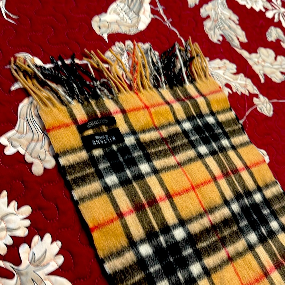 Lambswool scarf